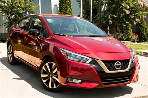 2020 Nissan Versa vs. 2021 Hyundai Accent 